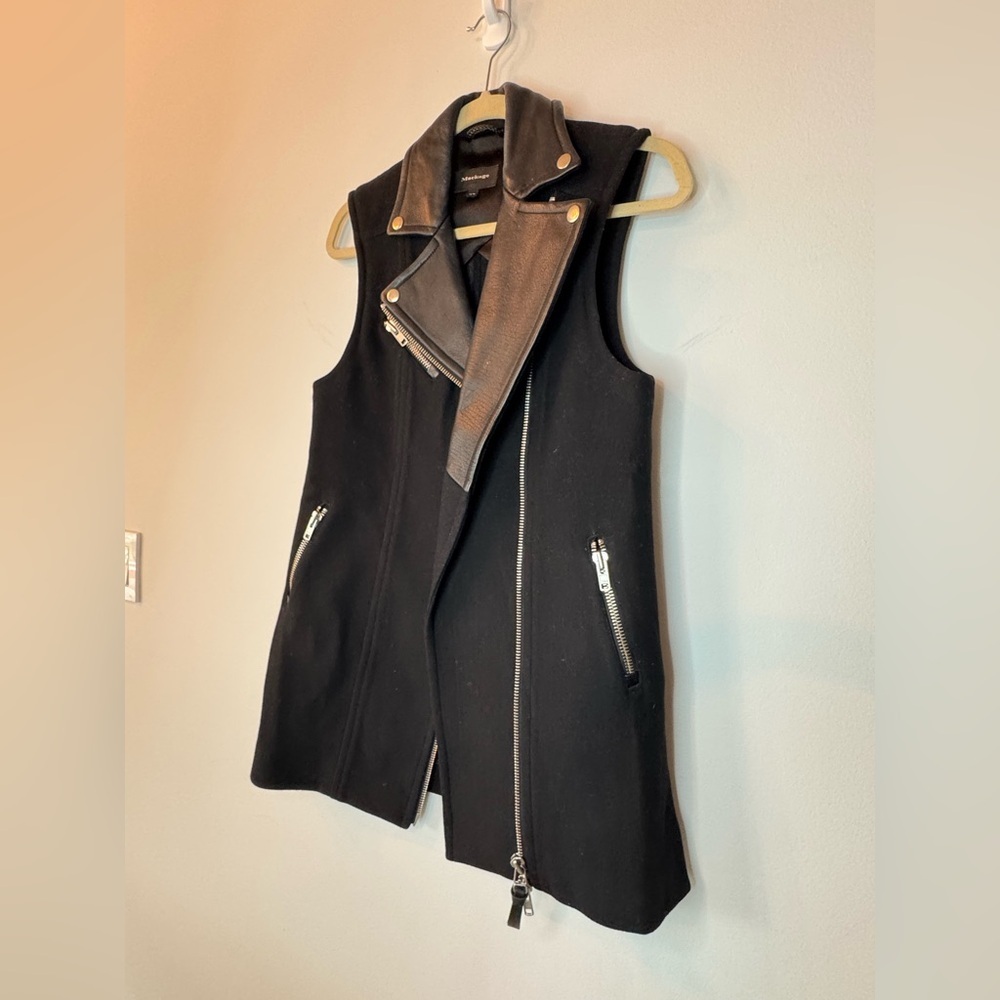 Mackage Sleeveless Jacket w/ Leather Collar | Black | Size XS